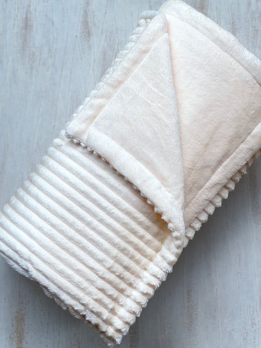 Cobija Grande Almond