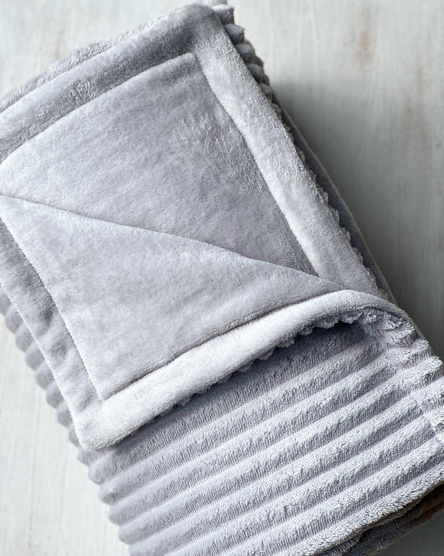 Cobija Grande Silver