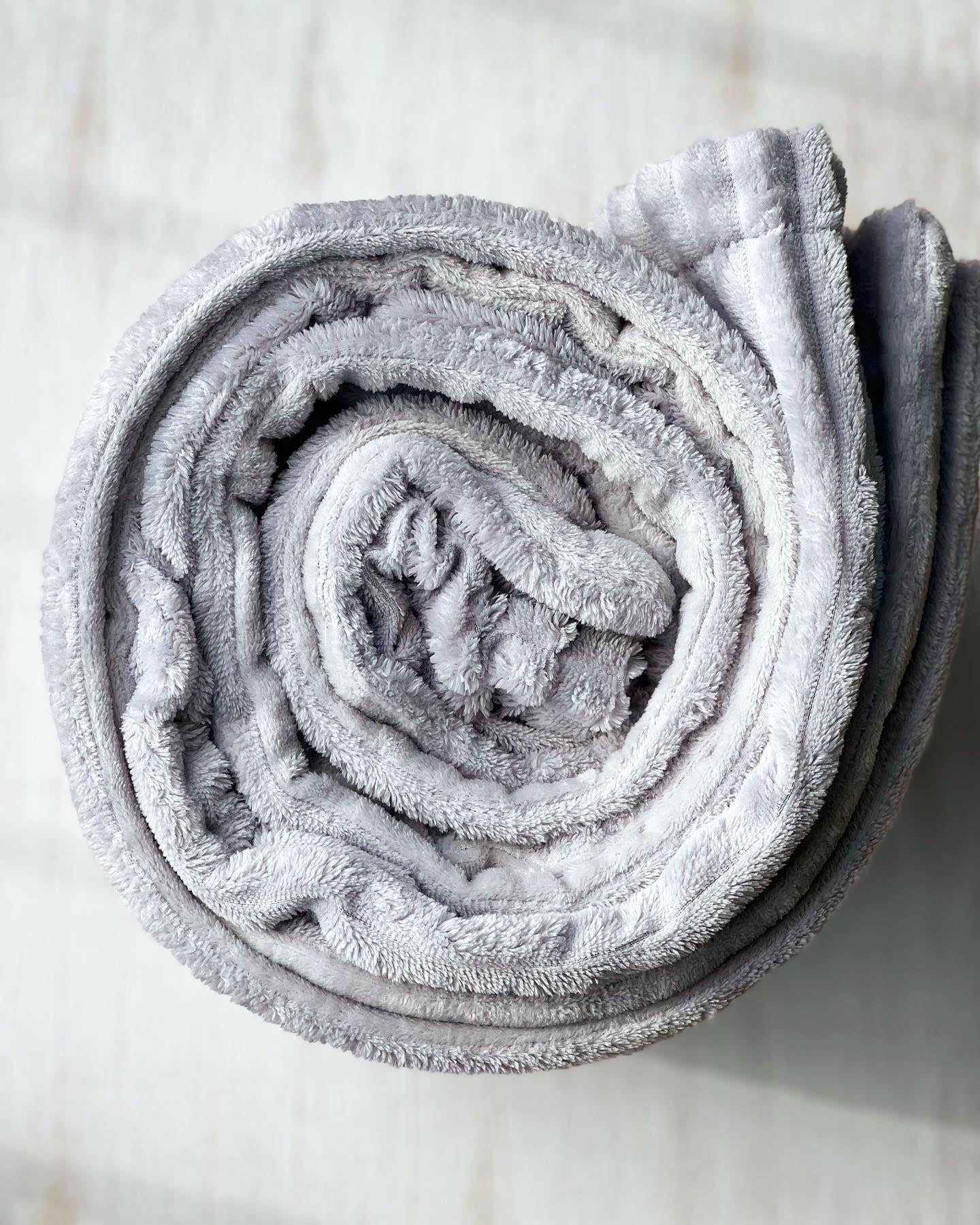 Cobija Grande Silver